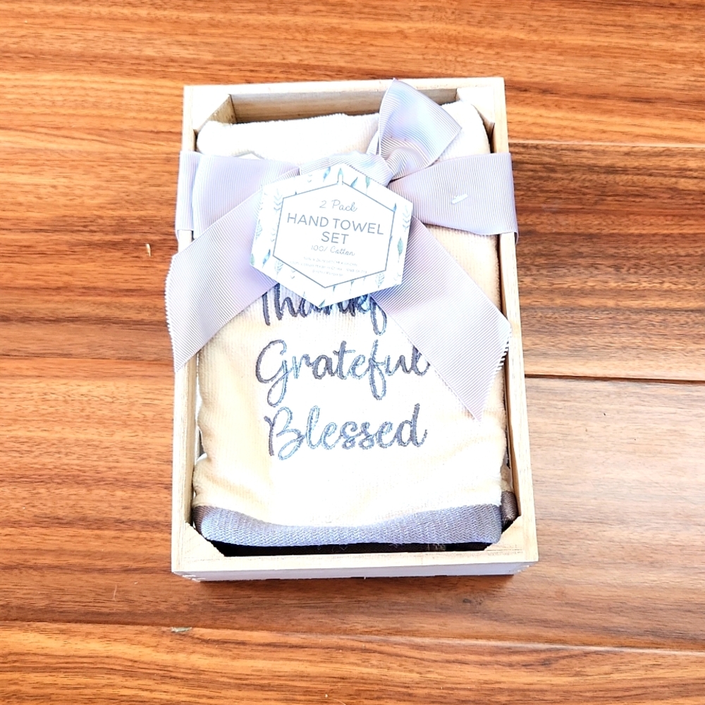 Hand towel set